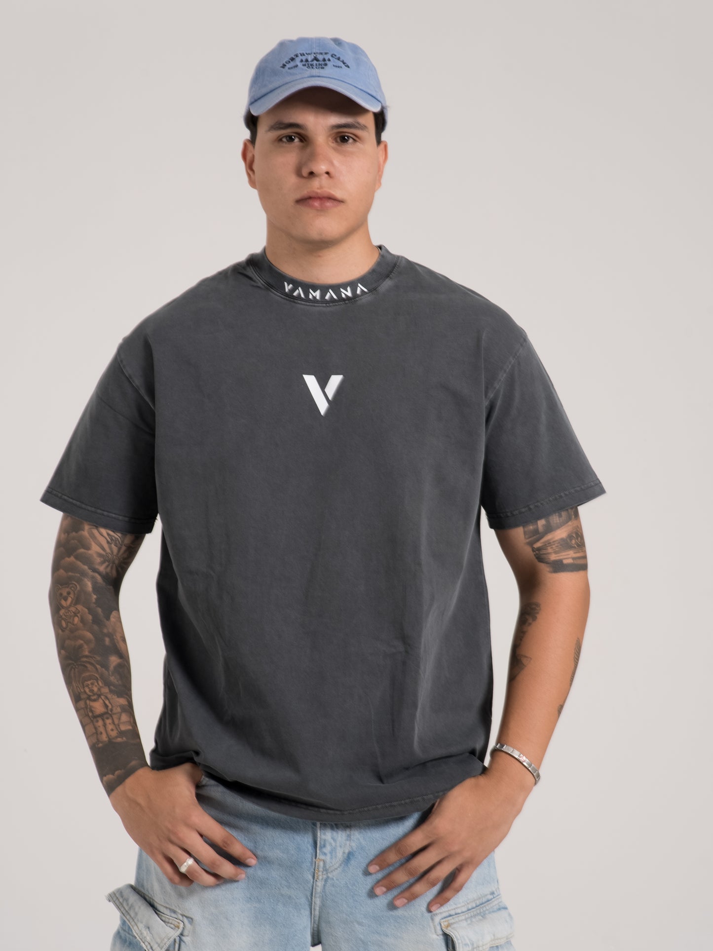 Playera Oversize de Hombre Deslavada